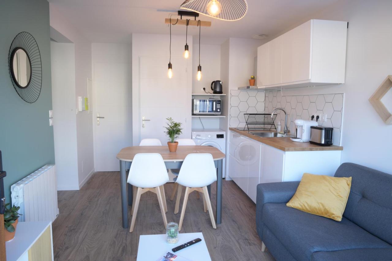 Appart T2 Avec Terrasse, Parking Et Wifi أنغوليم المظهر الخارجي الصورة