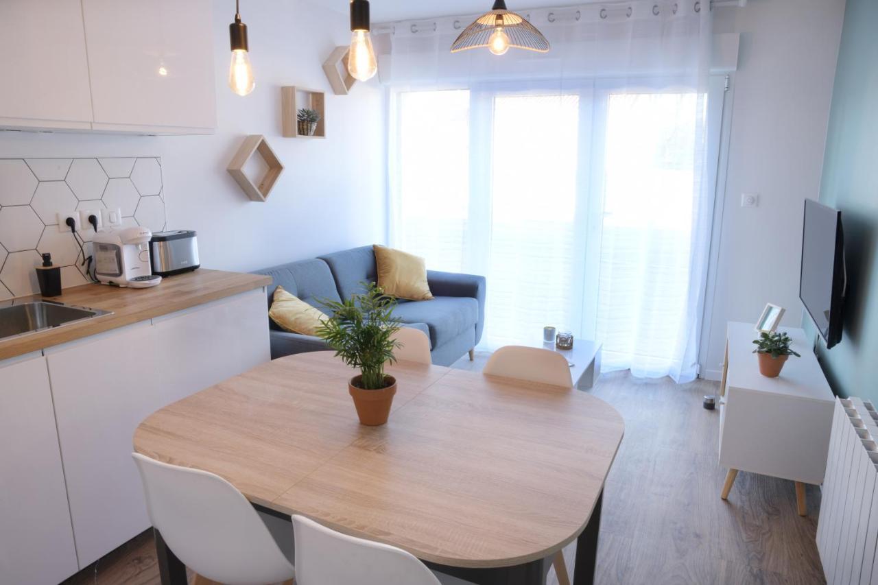 Appart T2 Avec Terrasse, Parking Et Wifi أنغوليم المظهر الخارجي الصورة